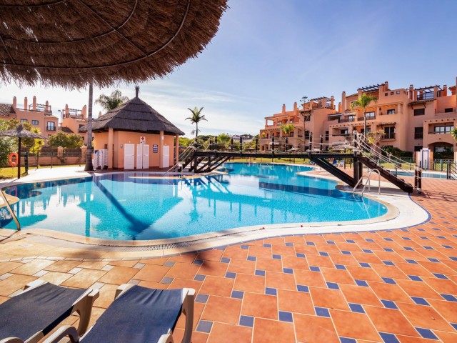 Huoneisto, Hacienda del Sol, R5234881