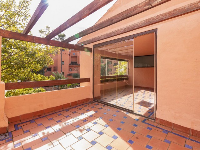 Huoneisto, Hacienda del Sol, R5234881