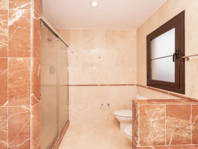 Huoneisto, Hacienda del Sol, R5234881