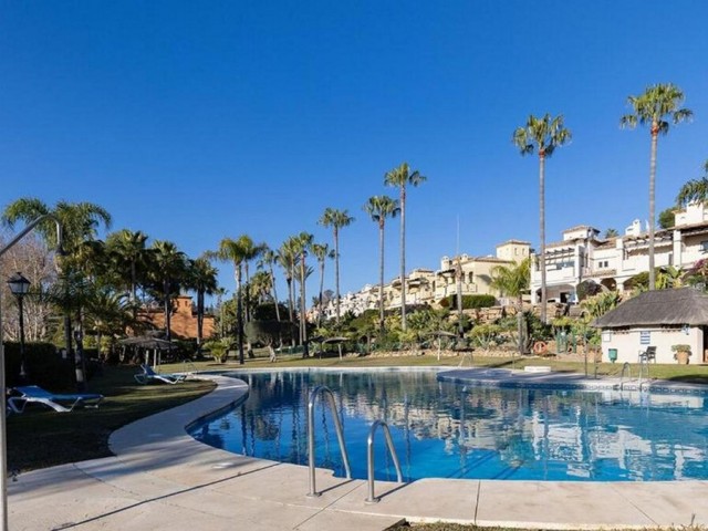Townhouse, Guadalmina Baja, R5289574