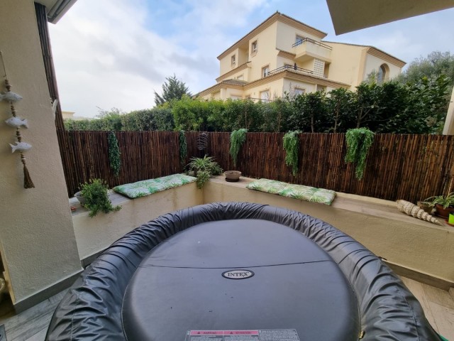 Huoneisto, San Roque Club, R5288122