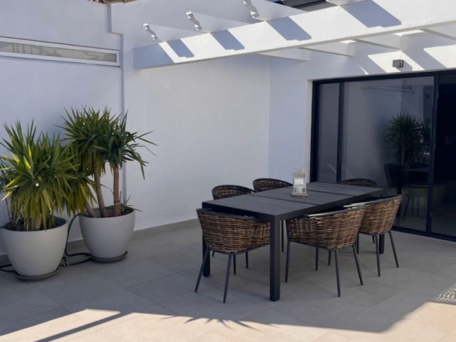 Penthouse avec 3 Chambres  à Mijas