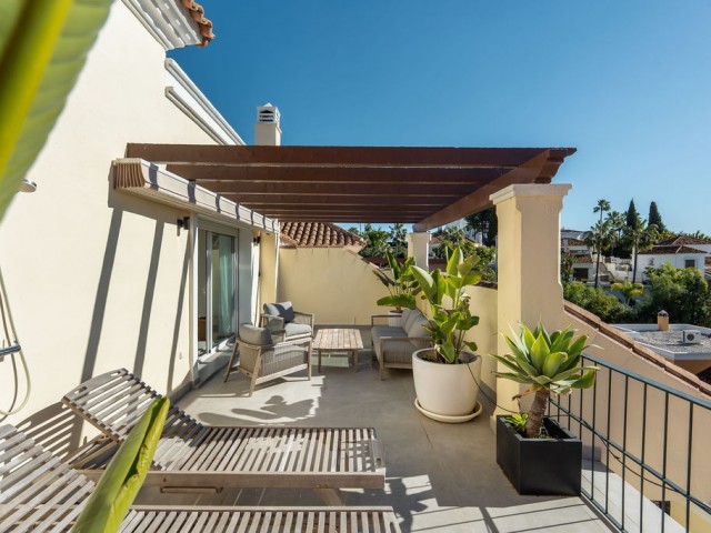 Townhouse, Nueva Andalucia