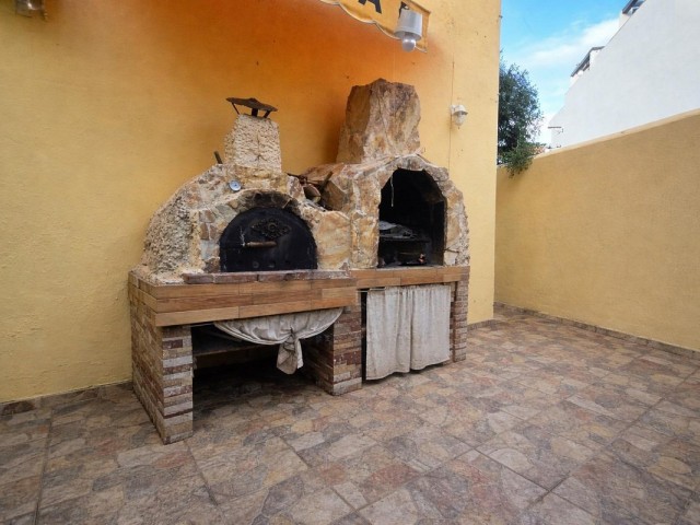 3 Slaapkamer Rijtjeshuis in Torremolinos