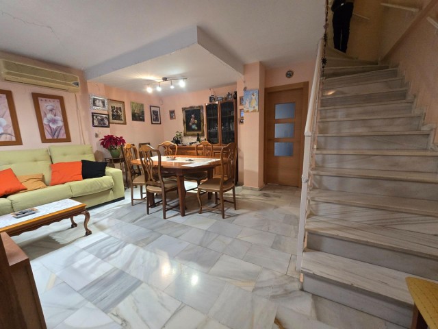 3 Slaapkamer Rijtjeshuis in Torremolinos