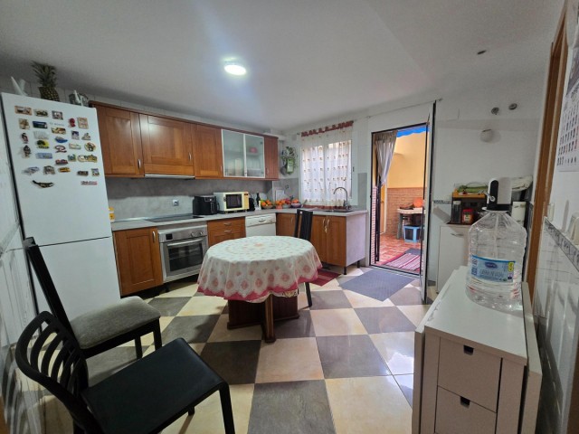 3 Slaapkamer Rijtjeshuis in Torremolinos
