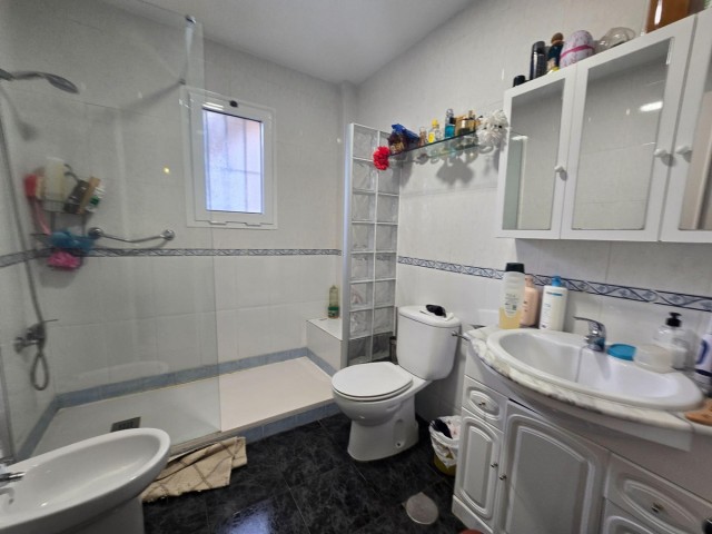 3 Slaapkamer Rijtjeshuis in Torremolinos