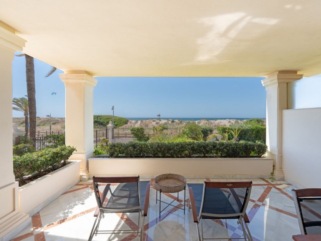 Huoneisto, Los Monteros, R5293915
