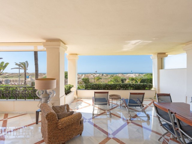 Huoneisto, Los Monteros, R5293915