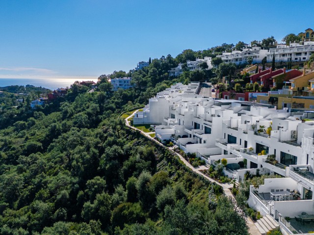 3 Bedrooms Townhouse in Marbella
