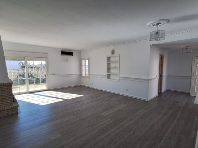 3 Slaapkamer Villa in El Chaparral