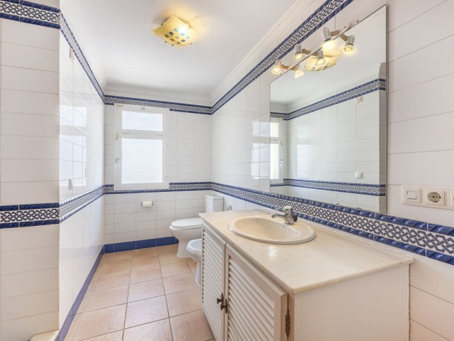 Villa avec 5 Chambres  à Sotogrande Costa