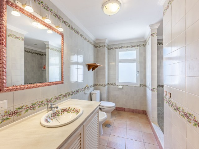 Villa avec 5 Chambres  à Sotogrande Costa