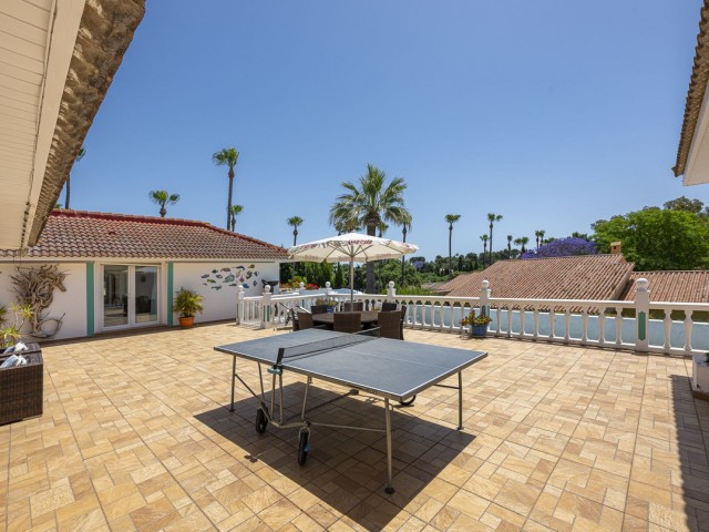 Villa avec 5 Chambres  à Sotogrande Costa