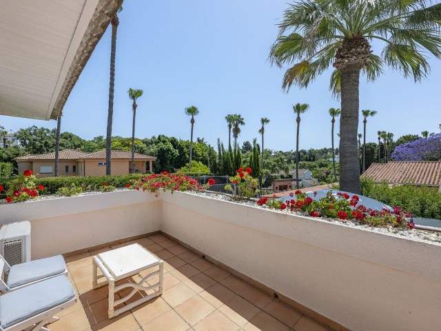 Villa avec 5 Chambres  à Sotogrande Costa
