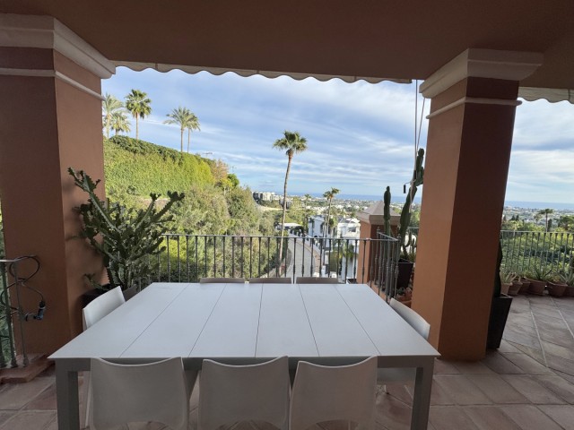 Appartement avec 3 Chambres  à Monte Halcones
