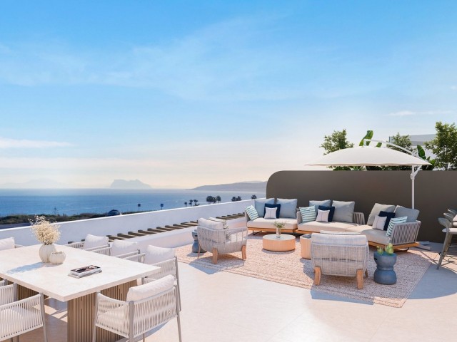 2 Bedrooms Apartment in Estepona