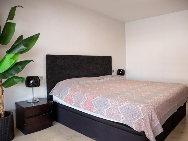 2 Soveroms Leilighet i Guadalmina Alta