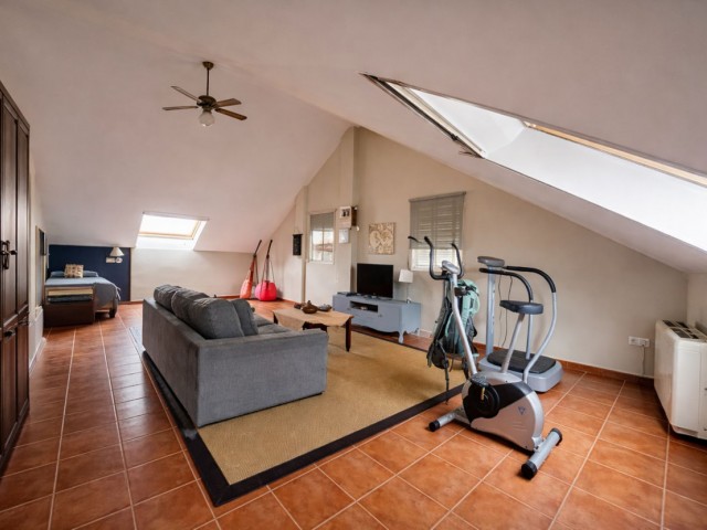 5 Bedrooms Townhouse in San Pedro de Alcántara