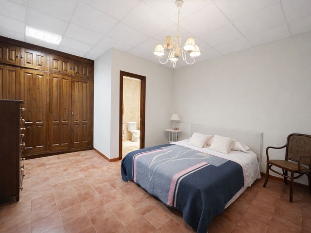 5 Bedrooms Townhouse in San Pedro de Alcántara