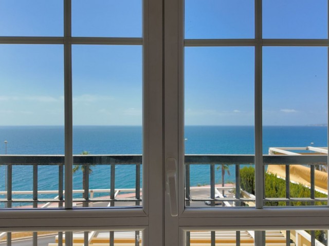 4 Bedrooms Villa in Benalmadena