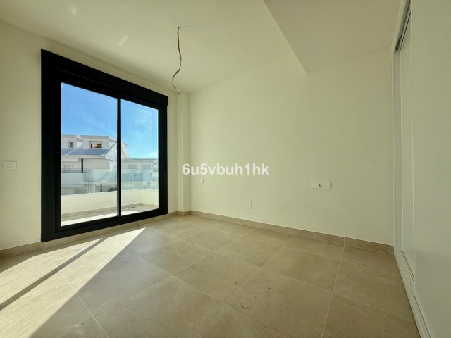 4 Bedrooms Townhouse in Benalmadena