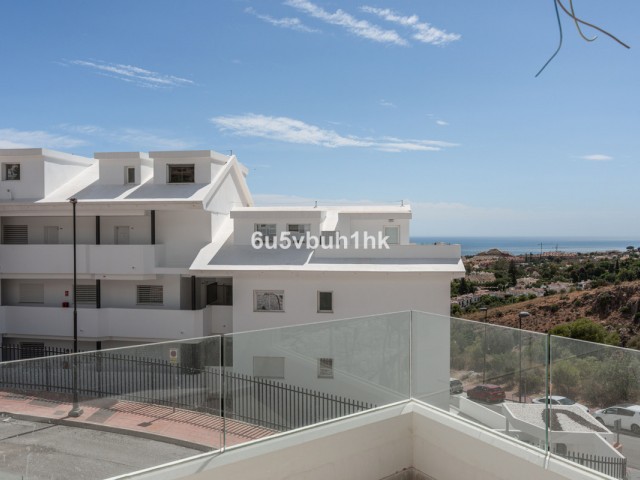 4 Bedrooms Townhouse in Benalmadena