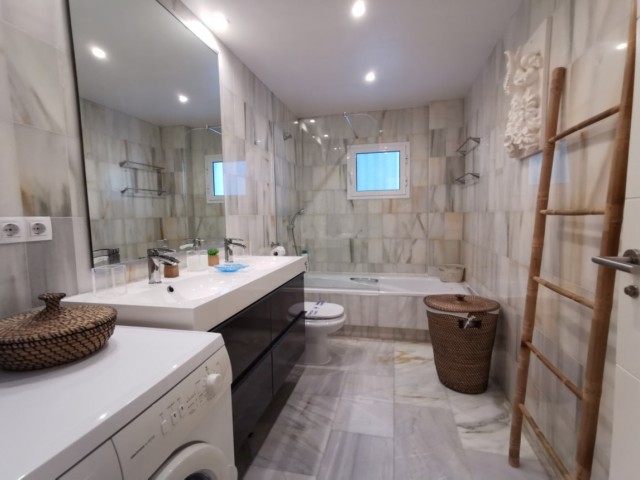 3 Bedrooms Apartment in La Mairena