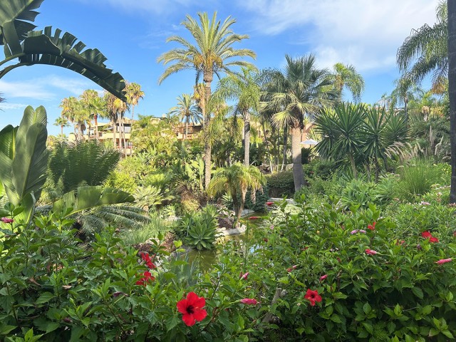 2 Bedrooms Apartment in The Golden Mile