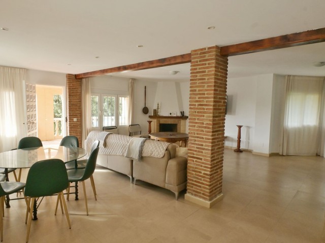 Villa avec 7 Chambres  à Campo Mijas
