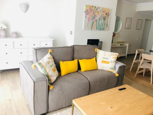 Apartment, The Golden Mile, R5298340