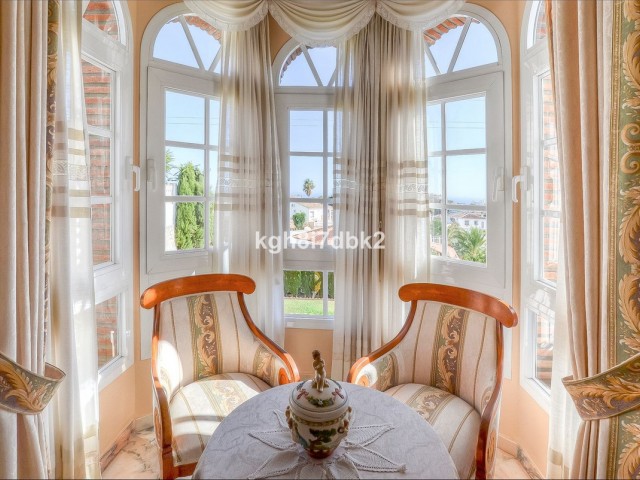 10 Bedrooms Villa in Benalmadena