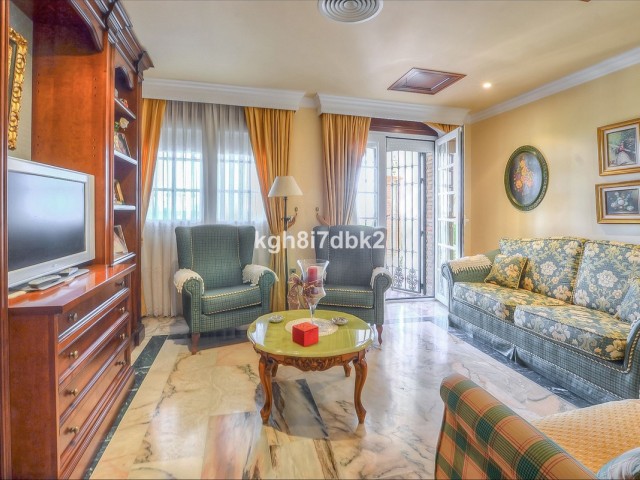 10 Bedrooms Villa in Benalmadena