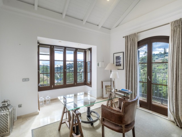 6 Schlafzimmer Villa in El Madroñal
