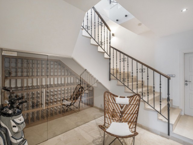 Villa avec 6 Chambres  à El Madroñal