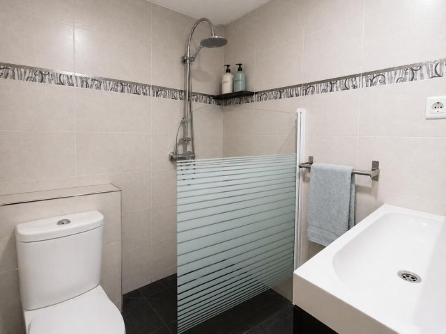 4 Bedrooms Apartment in Torrequebrada