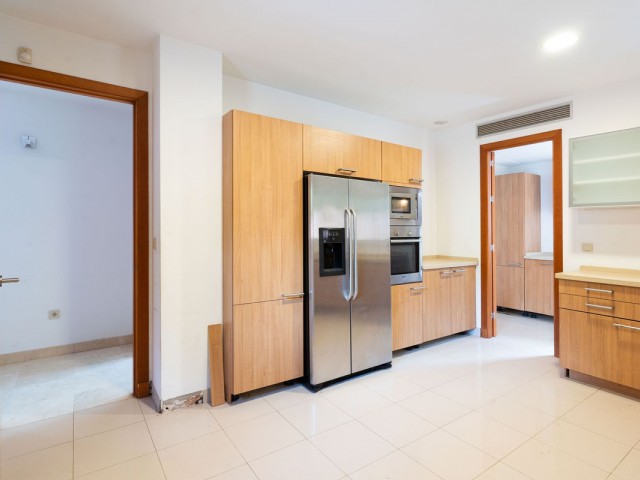 4 Bedrooms Villa in Sotogrande