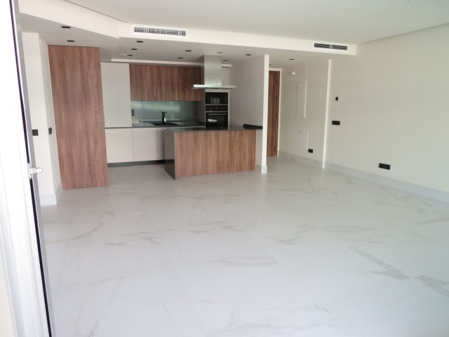 3 Bedrooms Apartment in San Pedro de Alcántara