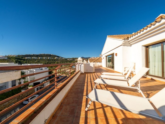 Penthouse in Casares Playa