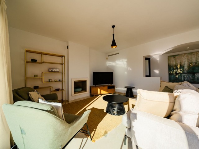 Penthouse in Casares Playa