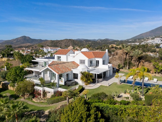 9 Bedrooms Villa in Benahavís