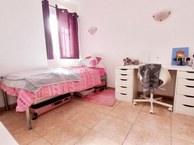 6 Slaapkamer Villa in El Faro