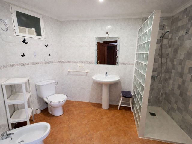 2 Sovrums Lägenhet i Benalmadena