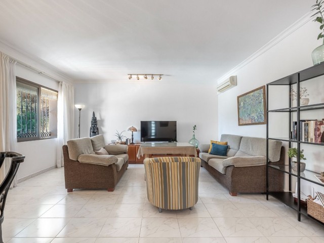 Villa avec 8 Chambres  à Campo Mijas