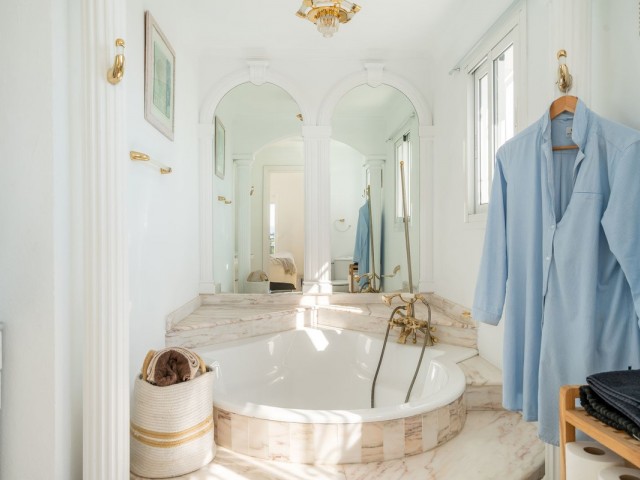 4 Slaapkamer Villa in La Capellania