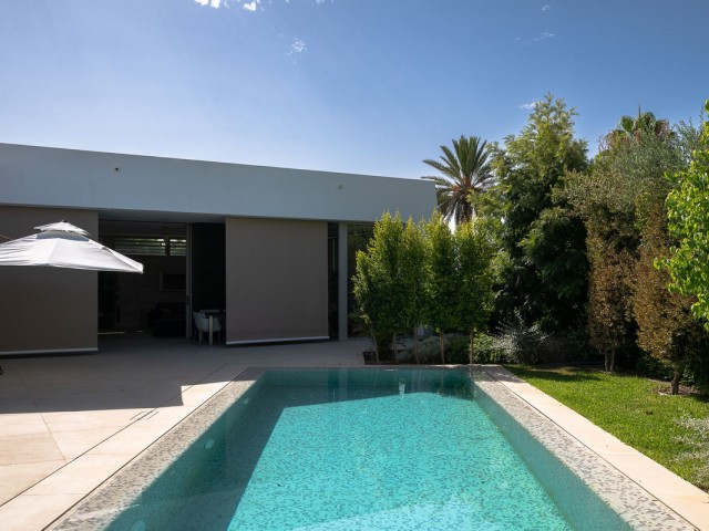6 Sovrums Villa i Marbesa