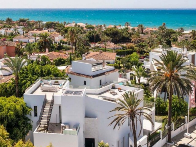 5 Schlafzimmer Villa in Marbesa