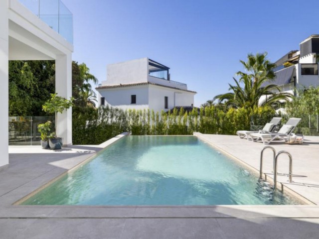 5 Schlafzimmer Villa in Marbesa