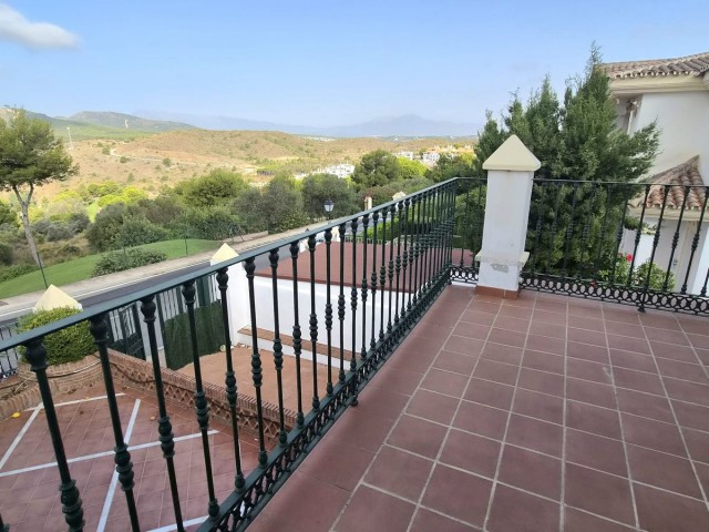 3 Bedrooms Villa in Alhaurin Golf