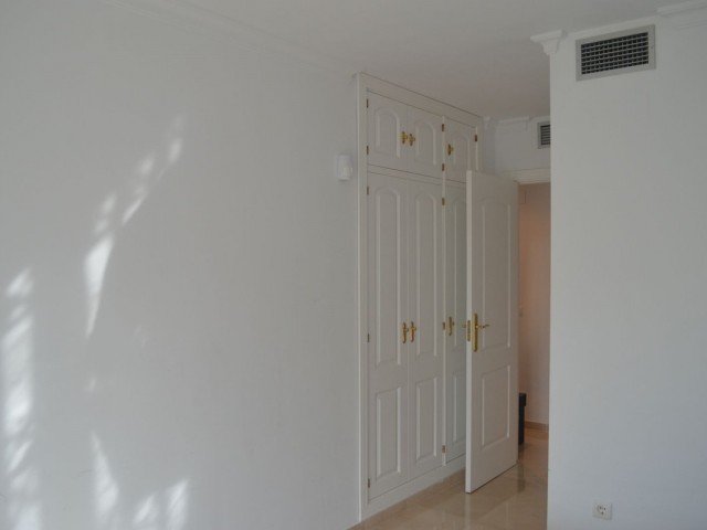 3 Bedrooms Villa in Alhaurin Golf